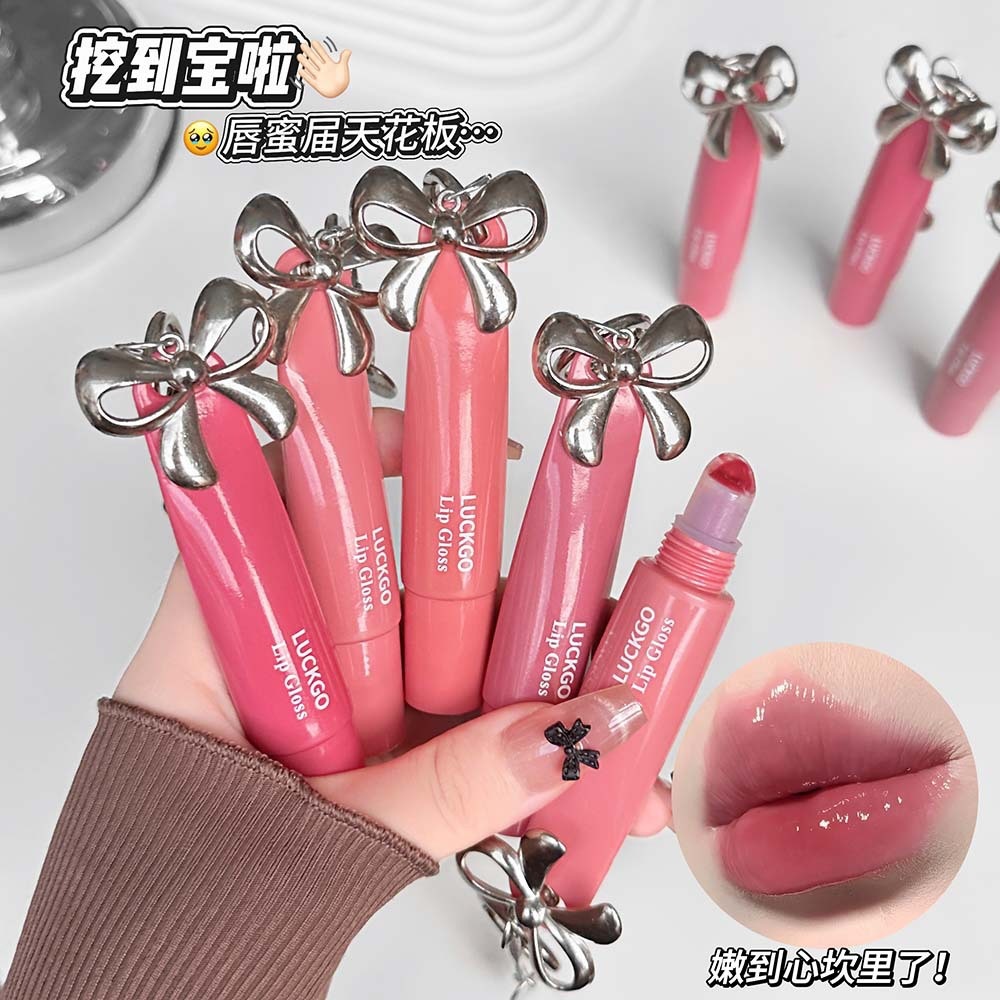 Luckgo Watery Moisturizing Lip Gloss Moisturizes and Clears the Appearance of Lip Lines, Enhances Complexion, and Is an Affordable Makeup Product