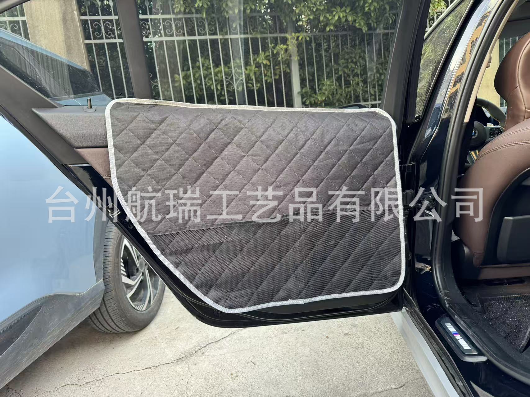 한 쌍의 대형 회색 가장자리 73*56cm(포켓 포함)