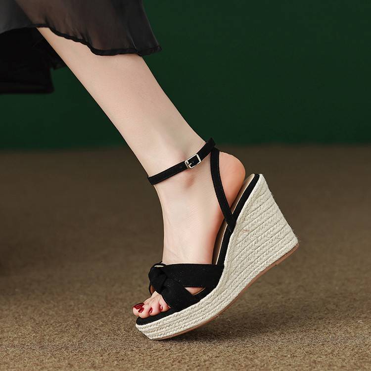 Sandal cao gót nữ hở mũi đế xuồng đan rơm, gót 9 cm — màu đen, màu mơ chi tiết 10