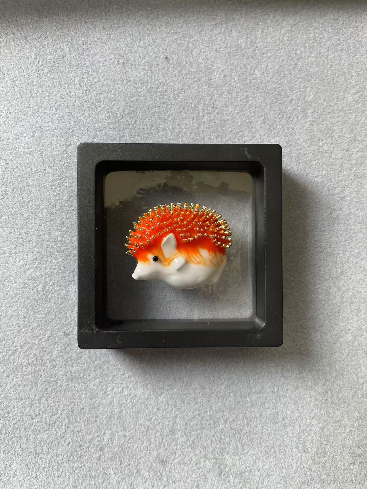 Cross-Border Cute Enamel Oil-Drip Hedgehog Brooch, Eco-Friendly Alloy, Fashionable Versatile Animal Anti-Exposure Brooch Wholesale