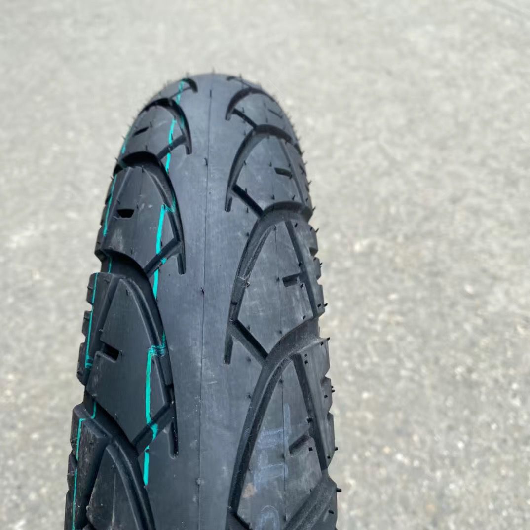 3.00-10 진공 타이어