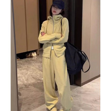 ����24�¿�����Ůװŷ��ʱ�мӺ���ñ�����������ȿ���װŮ������