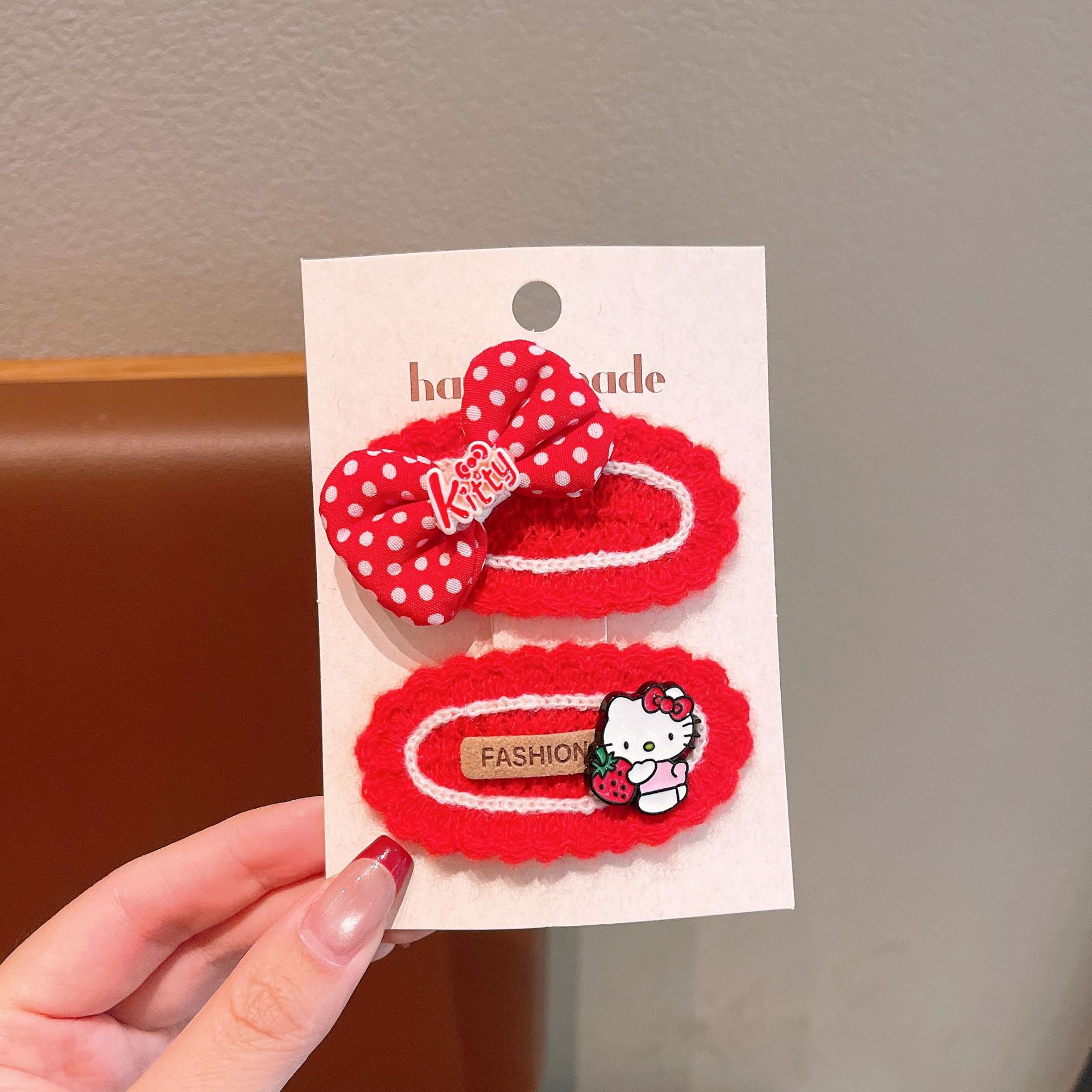 China viento rojo clip de cabello para niños de punto arco clip de cabello tocado lindas chicas de Año Nuevo BB clip lateral clip de cabello