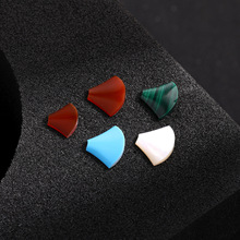 ���θ����Ʒ�����ɫ��Ȼ���ؐ������������Сȹ����