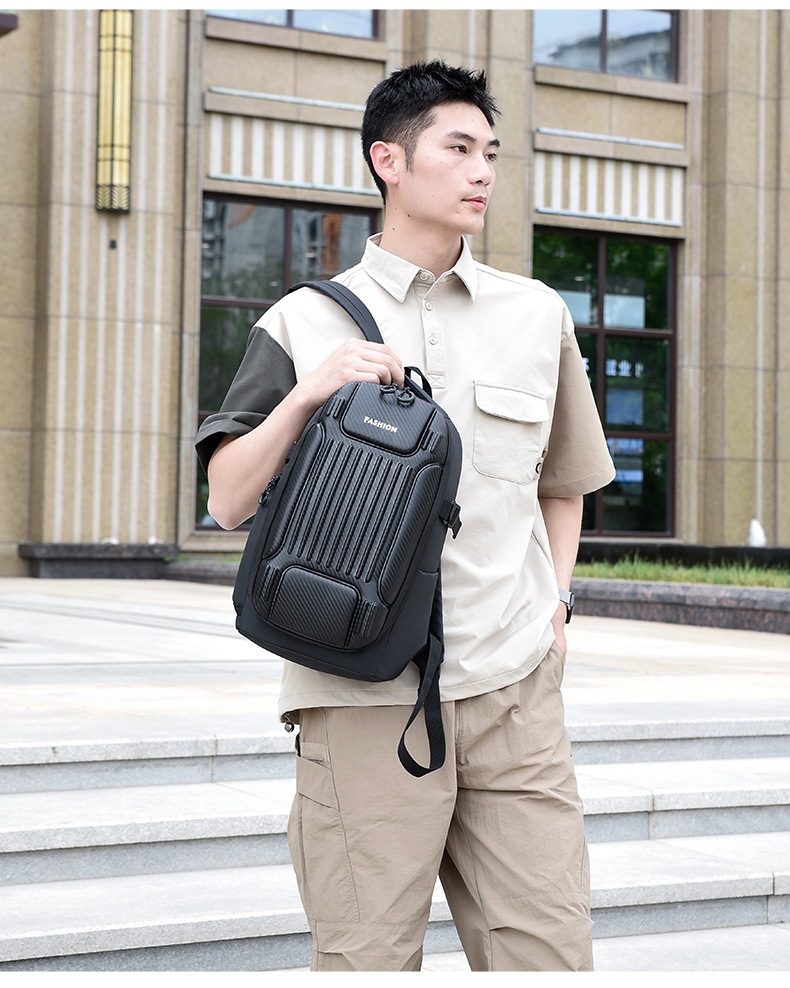 Wholesale hard-shell anti-collision computer bags, men's fashionable large-capacity backpacks, functional windproof and water-repellent travel backpacks undefined