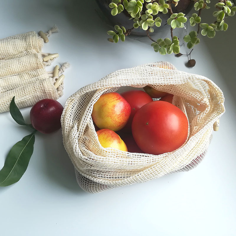 Bolsa de malla de algodón orgánico natural bolsa de cordón de malla de algodón vegetal y fruta bolsa de cordón de almacenamiento de frutas al por mayor