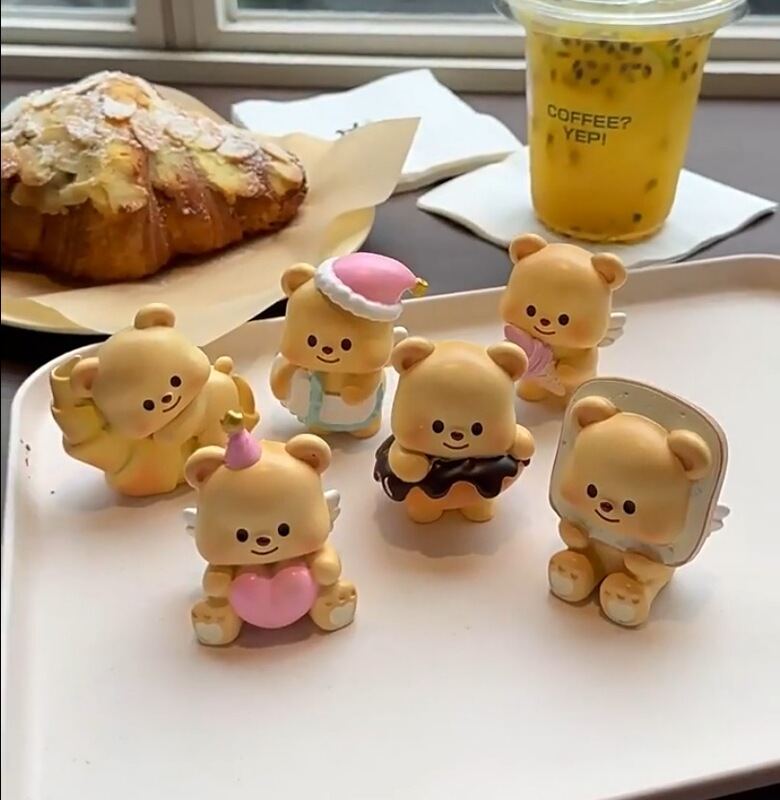 黄油小熊盲盒玩偶奶呼呼小熊手办公仔可爱桌面车载摆件少女心礼物|undefined
