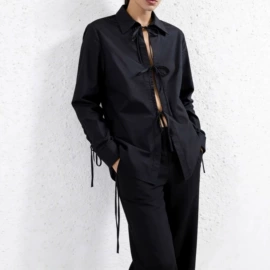 女式衬衫;连衣裙;时尚休闲套装