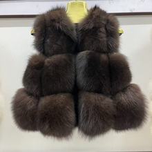 海宁2025新款进口狐狸毛马甲女短款年轻显瘦皮草外套真毛坎肩背心