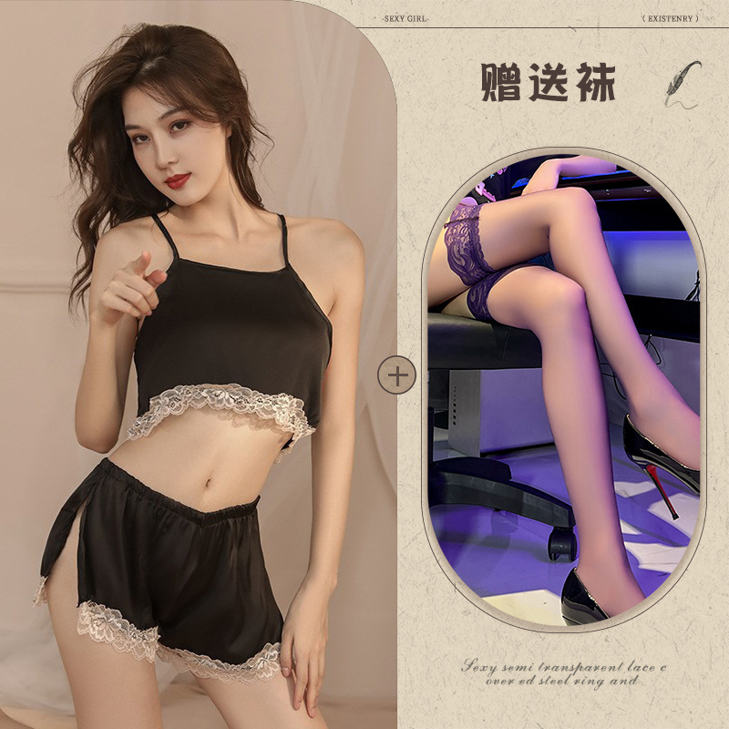 블랙 + 블랙 스타킹