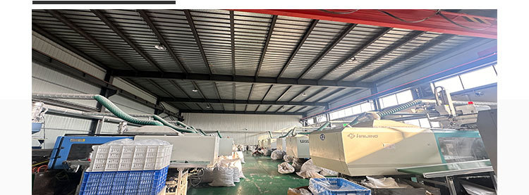 We produce and wholesale thickened high-flushing force toilet water tanks, wall-mounted tanks, household bathroom squat toilets, and toilet flushing water tanks details Picture