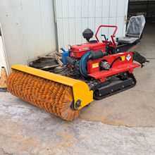 乘坐式35马力履带旋耕机 驾驶款履带式耕田机  扫雪头