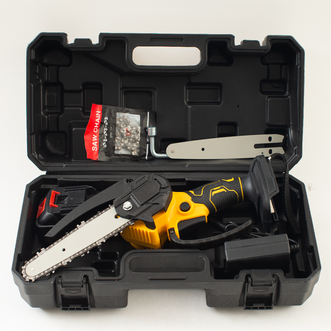 5黄色68电链锯主图-05