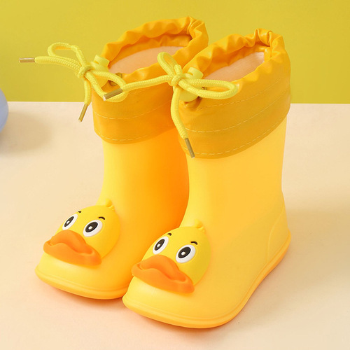 Bao Yu's new 3D cartoon children's rain boots for boys and girls plus velvet removable baby rain boots for all seasons.