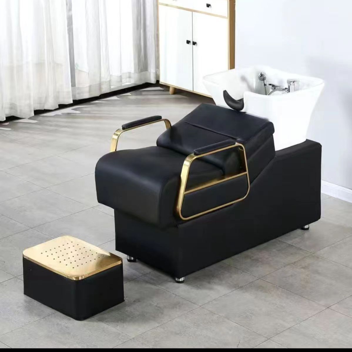 Brazalazos de oro cuadrado negro