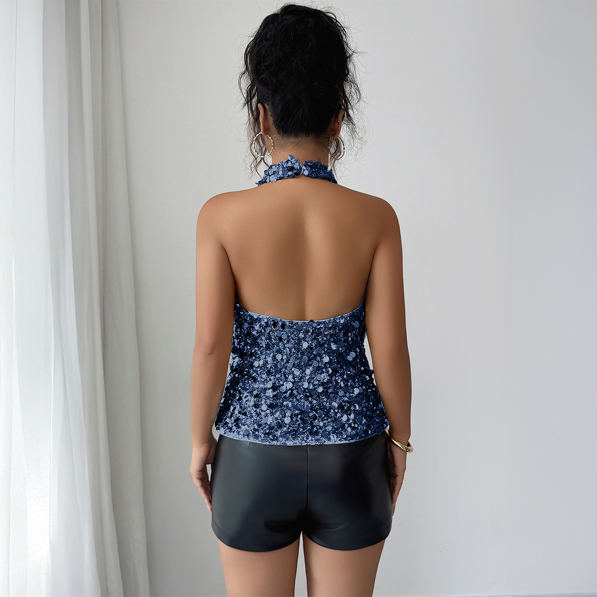 Elegant Sequined Halter Neck T-Shirt Camisole For Women High End Fashion Fall Winter_ecoleips.com