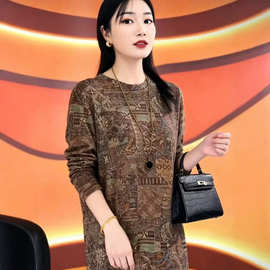 一件代发秋季新款t恤女长袖时尚气质圆领小衫宽松显瘦百搭上衣女