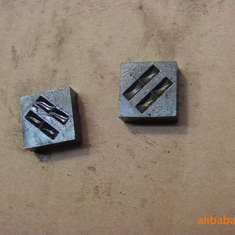 供应【东莞纸箱机械】河北钉箱机600型 1400型订机配件 下模