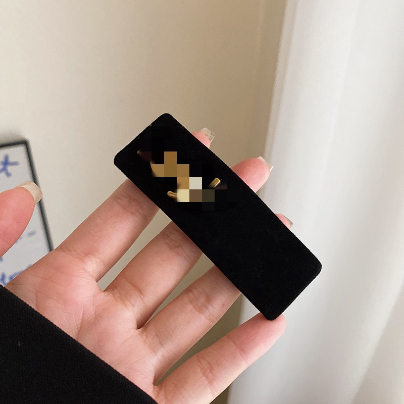 Apenada carta horquilla ~ terciopelo negro accesorios para el cabello retro estilo francés Chanel clip de pelo clip de tiburón arco tocado