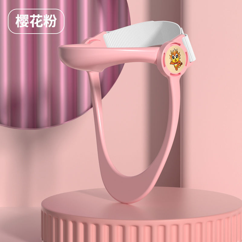 首を支えて頭を下げないようにします。|undefined