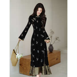 新中式黑色丝绒改良旗袍2025新款高级感巨好看的早秋长袖连衣裙女