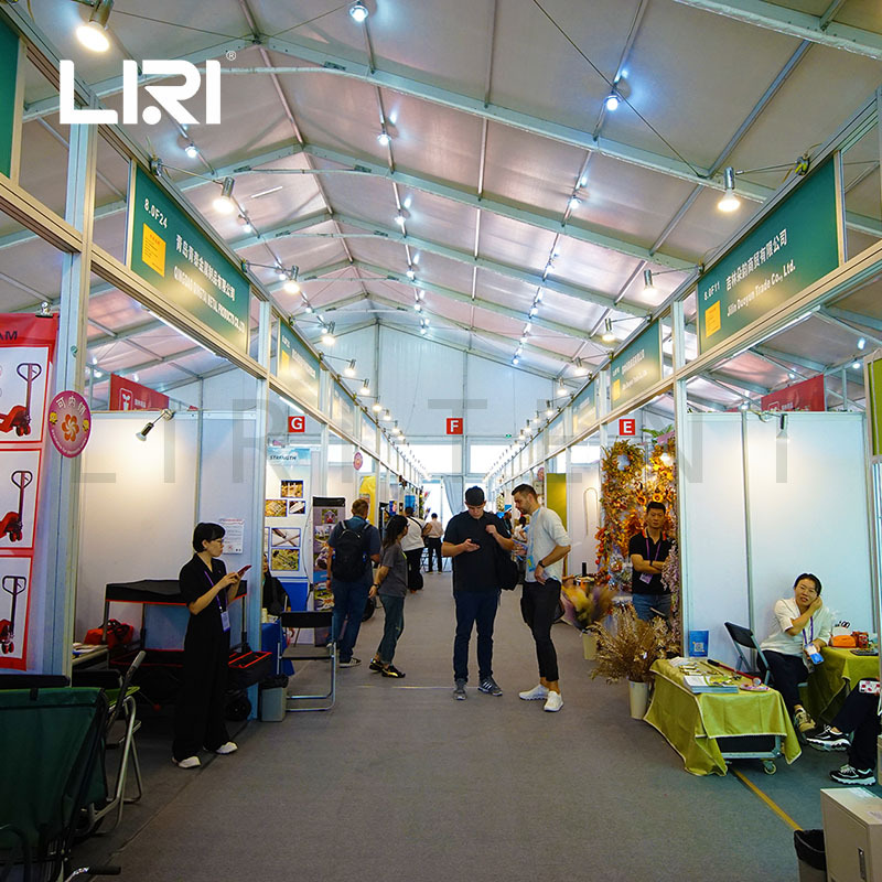 ������������չ�� ���ͻ�չ��� �㽻��չ���񷿴����