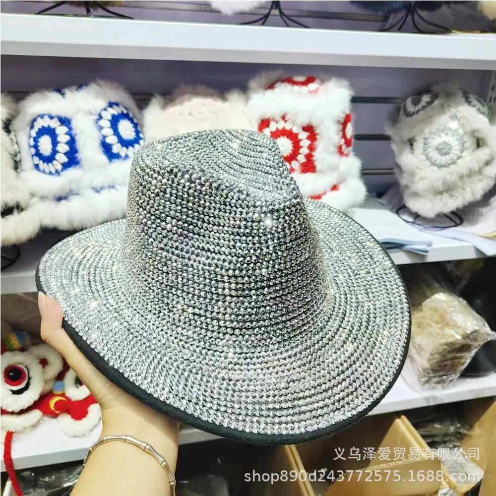 Sombreros de fiesta de diamantes hechos a mano sombreros de jazz de diamantes de color europeo y americano sombreros de vaquero sombreros 2024