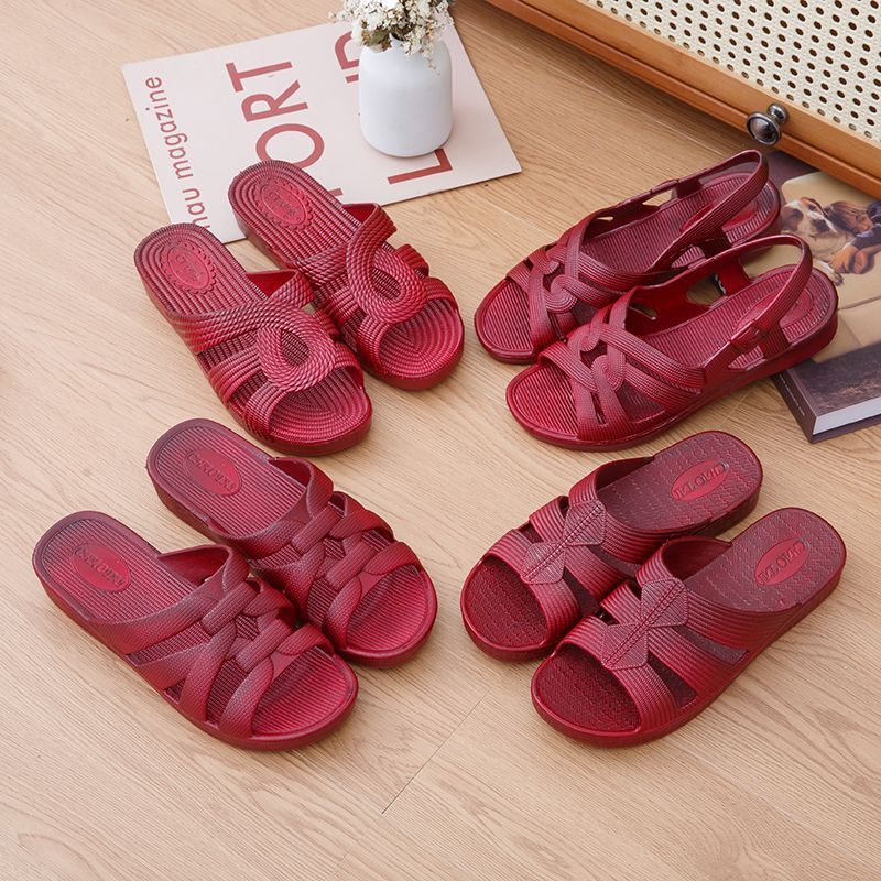 Women's Slippers Are Simple and Comfortable for Middle-Aged and Elderly People to Wear at Home and Outside, Suitable for Summer, for Mothers and Grandmothers, with Soft Soles for the Bathroom