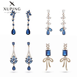 耳环;耳钉;项链