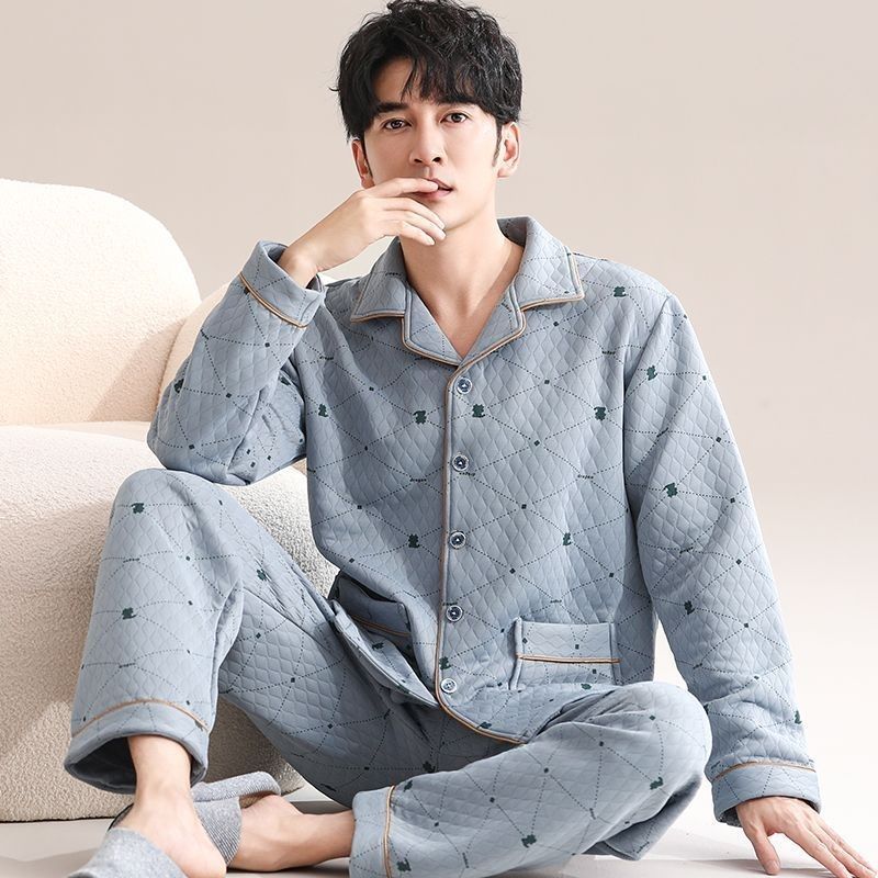 Pajamas de algodón para hombres en invierno engrosado de tamaño grande aire caliente algodón intercalado conjunto de ropa para el hogar