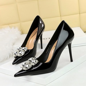 6122-K59 European and American style banquet high heels for women's shoes, thin heels, super high heels, patent lea