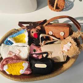 可爱手工毛线包包斜挎包拉步步棉花娃娃毛绒配件玩偶羊毛毡配饰