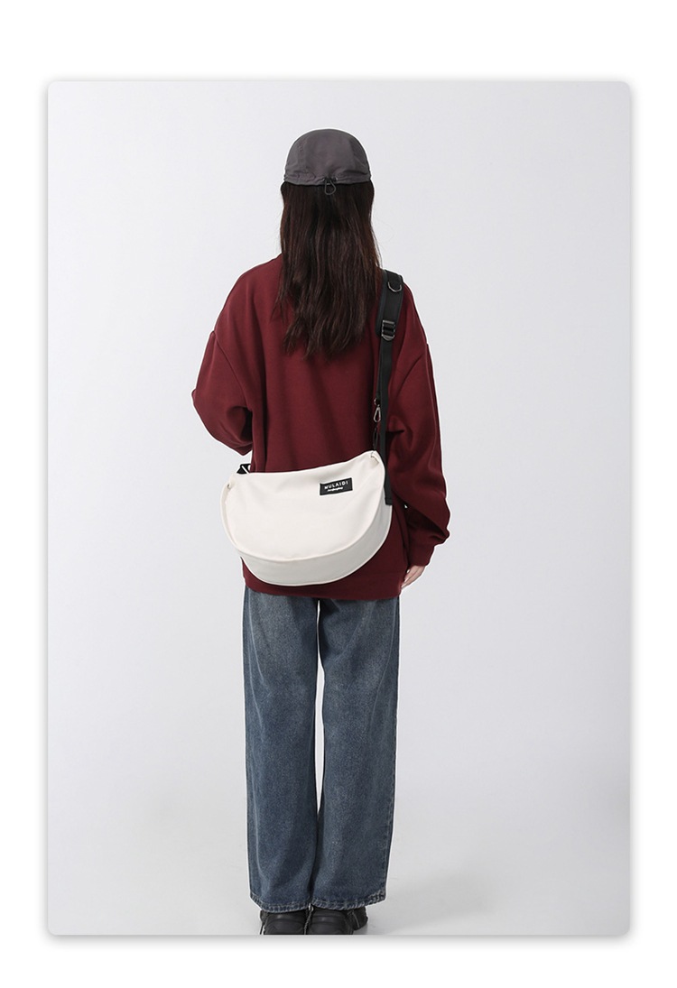 Japanese-style casual dumpling bags, sporty crossbody bags, large-capacity canvas bags for women, single-shoulder commuting bags for students to class, trendy Specification drawing