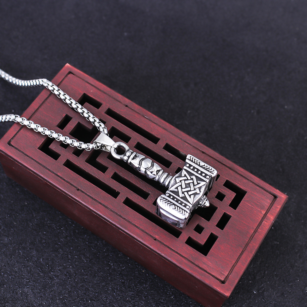 New Mjolnir + Steel Chain