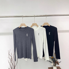 秋冬新款圆领基础三色刺绣针织长袖修身显瘦毛衣打底