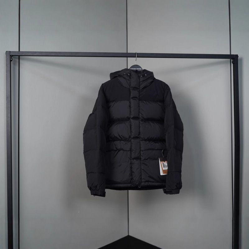 Putian High Version down Jacket Embroidered Multi-Pocket Hooded Peak Men's and Women's Couple Jackets