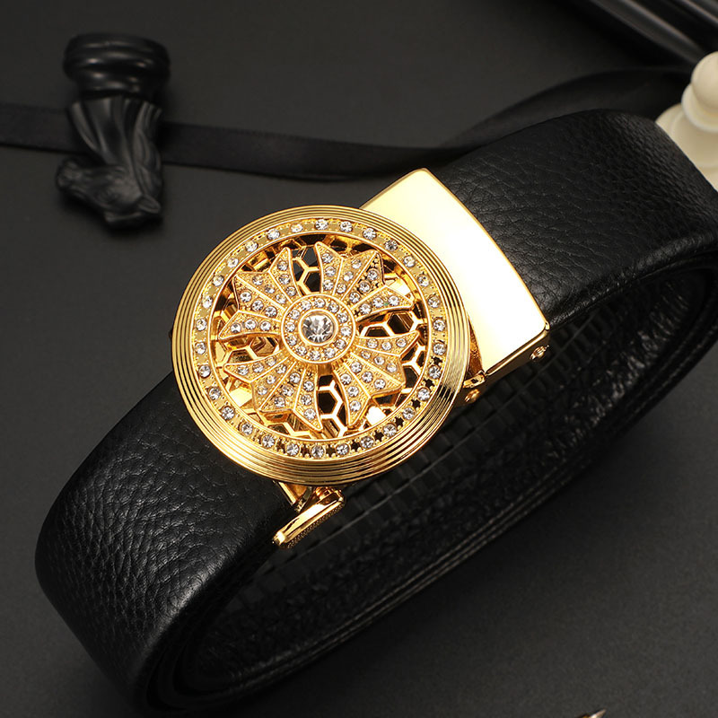 Hot-Selling In-Stock Item: Fashionable Genuine Leather Belt with Rotating Alloy Automatic Buckle, Men's Cowhide Belt Hot-Selling In-Stock Item: Fashionable Genuine Leather Belt with Rotating Alloy Automatic Buckle, Men's Cowhide Belt