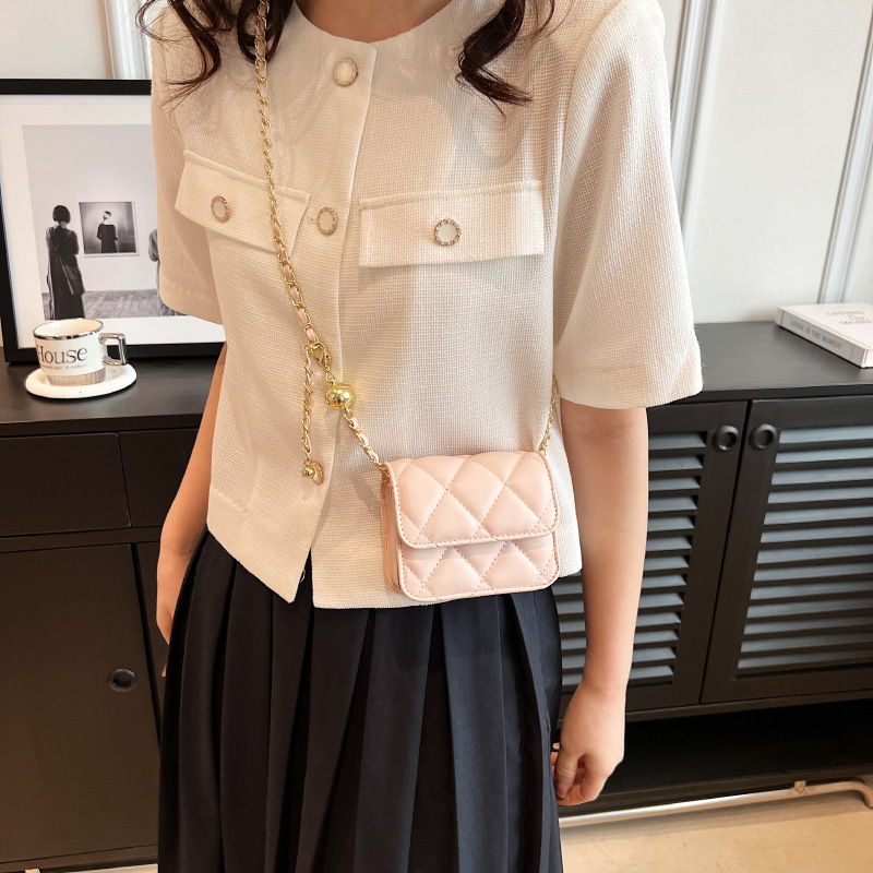 Estilo coreano estilo Chanel lápiz labial bolsa 2023 verano nueva cadena bolsa rómbica bordado hilo bolso de hombro mini bolsa de mensajero para las mujeres