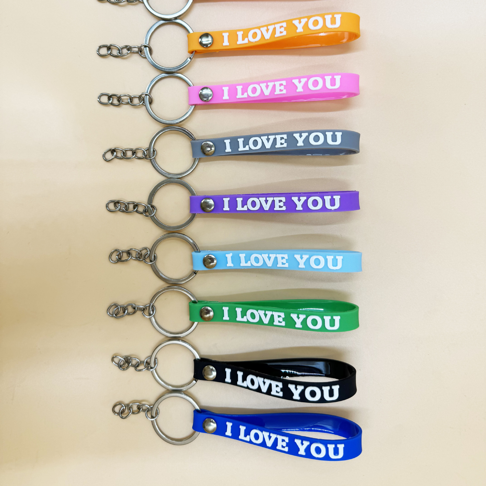 糖果字母pvc软胶钥匙扣皮绳包包公仔硅胶皮质配件礼物礼品小挂件