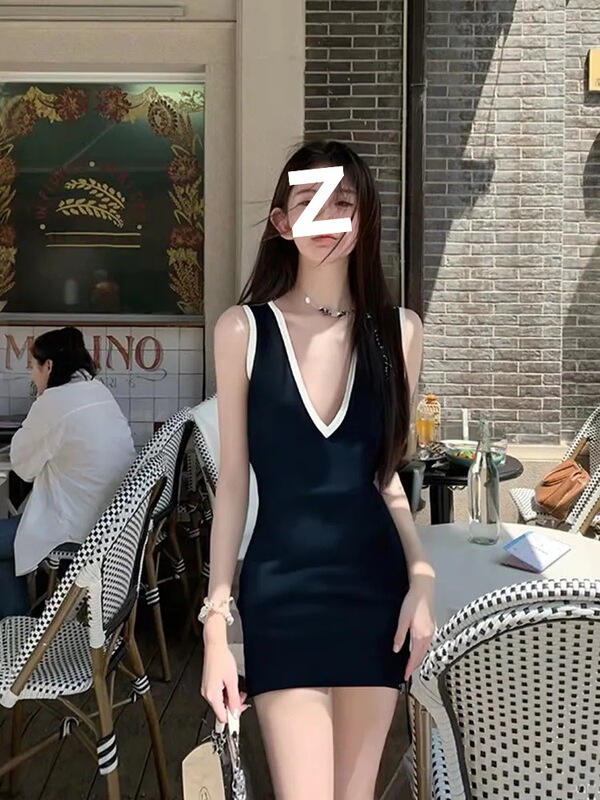 Black Sleeveless Low-Neck Halter Dress for Women, Summer Luxury Sexy High-End Exquisite Bodycon Short Dress Black Sleeveless Low-Neck Halter Dress for Women, Summer Luxury Sexy High-End Exquisite Bodycon Short Dress