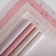 億通の花びらの手作りの花束の包装紙は100グラムの牛皮の花の紙の花の芸の花の包みの紙の贈り物の包装紙を厚くします。