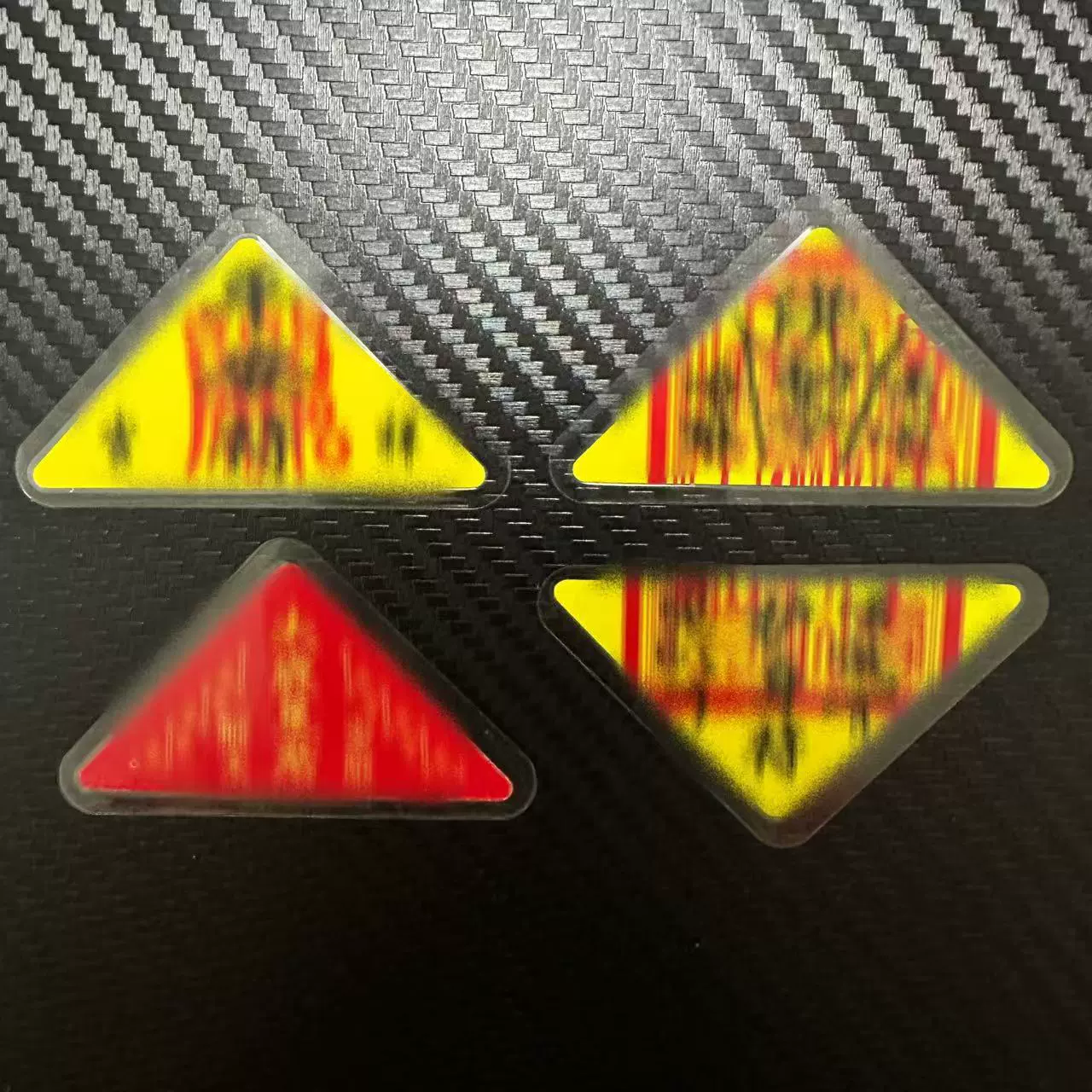 Совершенно новая утолщенная пластиковая треугольная карта с закругленными углами, изысканная треугольная карта с закругленными углами и жесткая версия треугольной карты