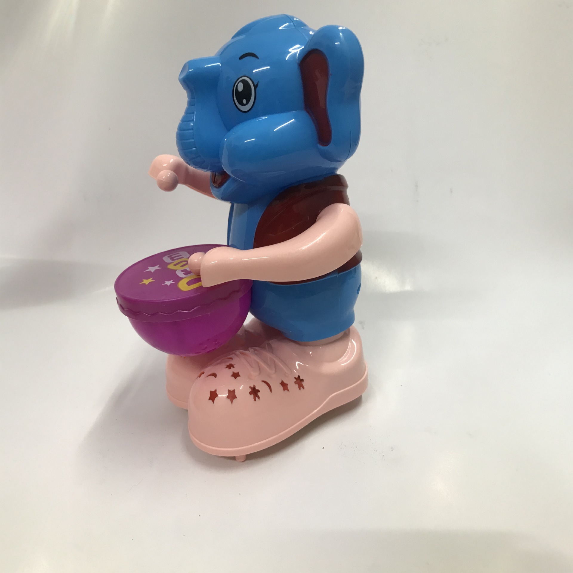 Elefante eléctrico universal tambor juguete Amazon girará luces brillantes juguetes interactivos divertidos para niños