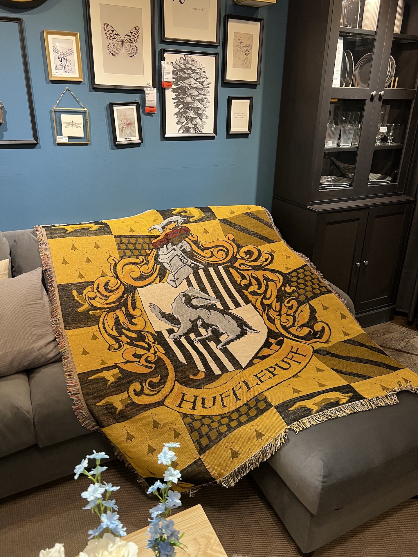 Hogwarts  Blanket Thread Blanket Tapestry Decorative Blanket Hogwarts Hufflepuff_voghion.com