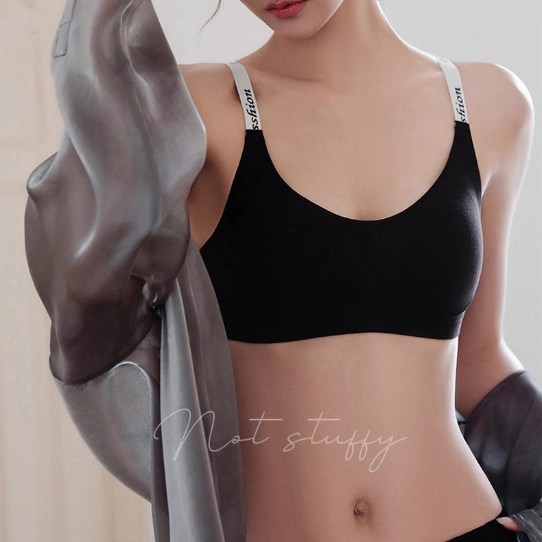 Bra sin marca sin anillo de acero con gota de agua ventilada 3D plástico gelatina de soporte suave ropa interior para chicas para mostrar pecho grande