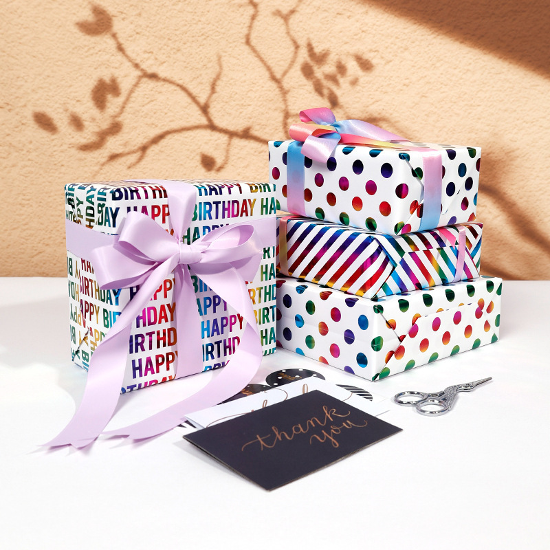 Amazon ofrece un paquete de regalos de cumpleaños de estampado de colores con líneas de puntos coloridos, papel de embalaje de regalo de amor en rollos