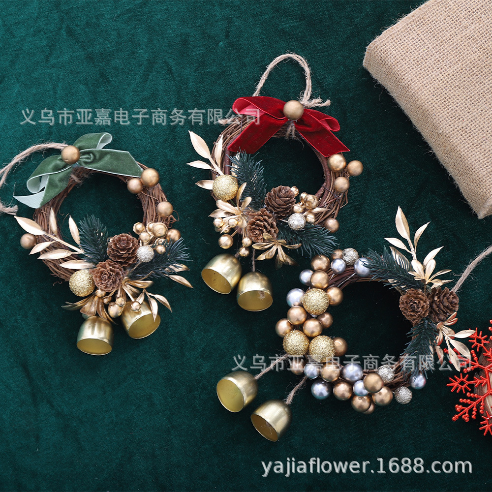 Christmas Decoration Rattan Wreath with Bells, Bows, Pine Cones, Door Hanging, Christmas Window Decoration, Home Hanging Ornaments