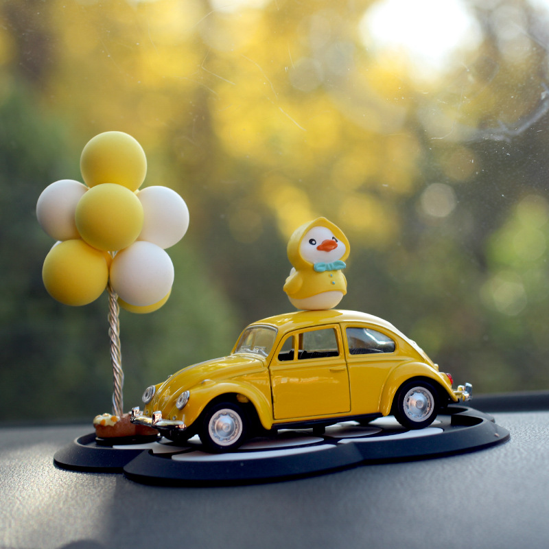 Coche creativo pequeño pato amarillo decoración del modelo del coche decoración de la consola central del coche decoración de dibujos animados del pato