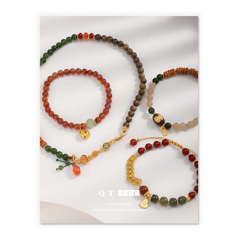 Brazalete de ágata rojo natural del sur nueva calabaza de oro de estilo chino imitación de oro de cobre núcleo de oliva de esmeralda pulsera de madera de sándalo verde para mujeres