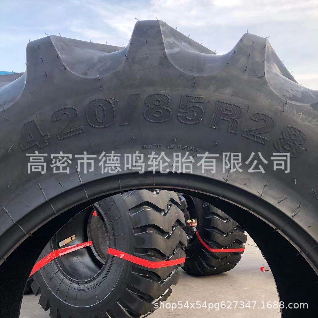Suministro de neumáticos agrícolas Meridian 420/85R 28 520/85R38 20.8R38 42 46 tractor grande